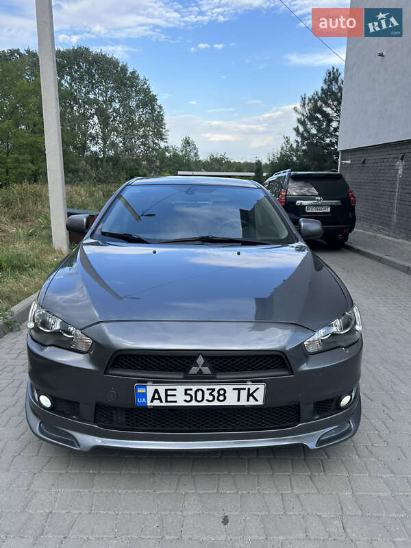 Седан Mitsubishi Lancer 2011 в Днепре