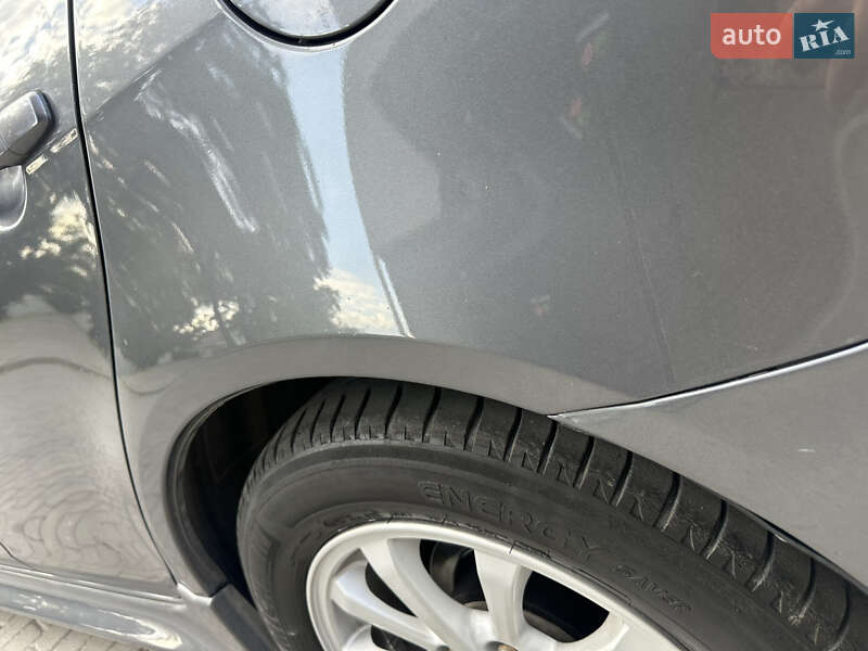 Седан Mitsubishi Lancer 2011 в Днепре