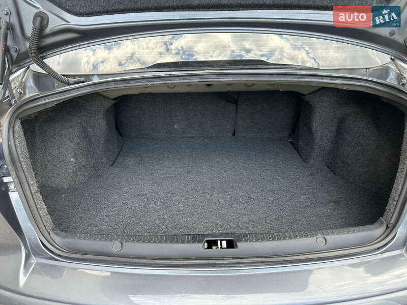Седан Mitsubishi Lancer 2011 в Днепре