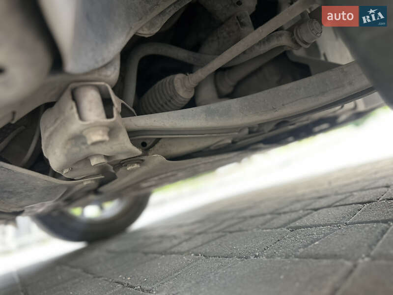 Седан Mitsubishi Lancer 2011 в Днепре