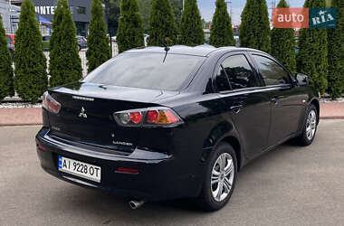 Седан Mitsubishi Lancer 2010 в 