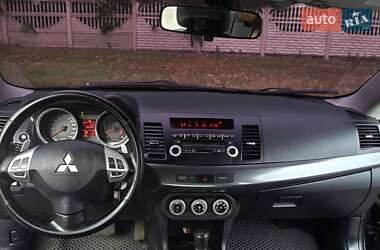 Седан Mitsubishi Lancer 2009 в 