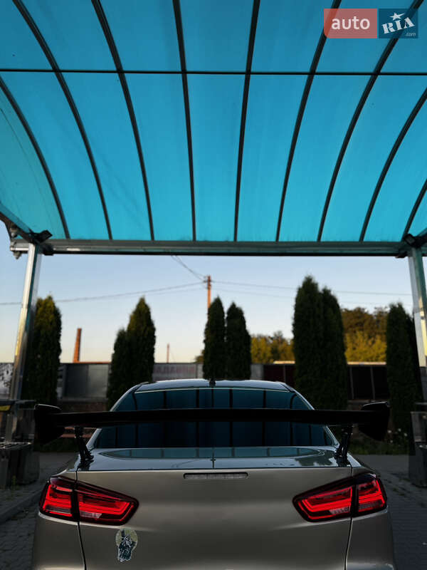 Седан Mitsubishi Lancer 2008 в Березному