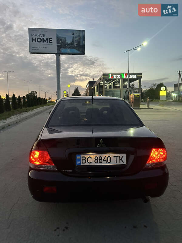 Седан Mitsubishi Lancer 2006 в Львові