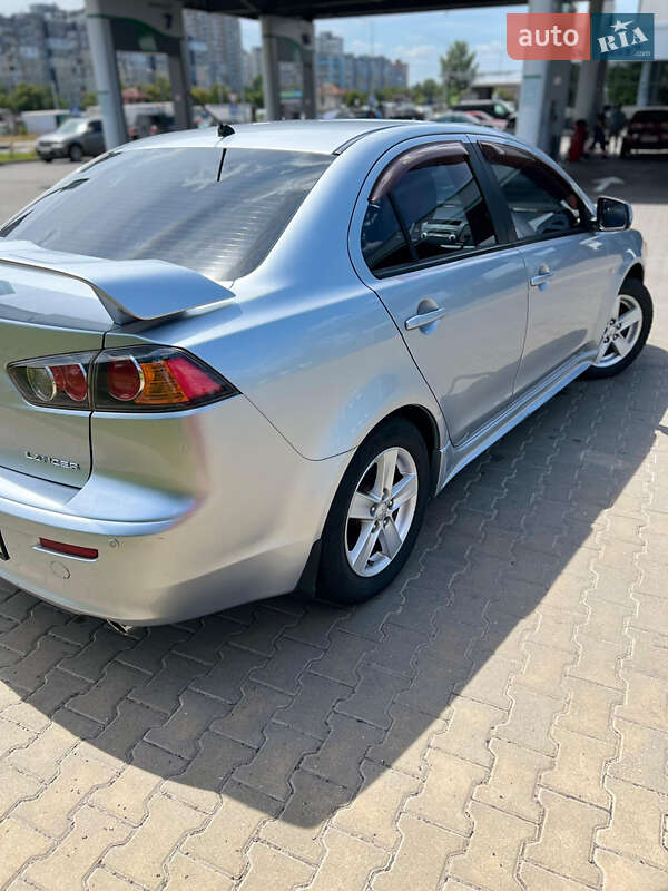 Mitsubishi Lancer 2009