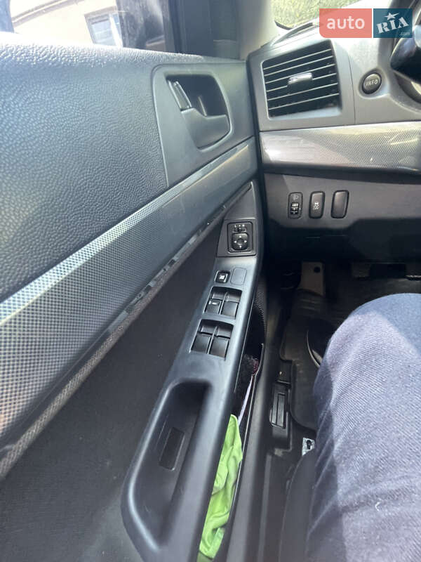 Седан Mitsubishi Lancer 2011 в Днепре фото 58 Седан Mitsubishi Lancer 2011 в Днепре