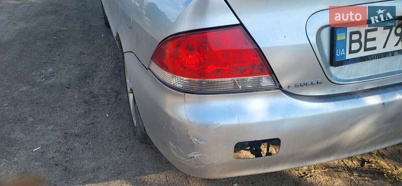 Седан Mitsubishi Lancer 2006 в Южноукраїнську