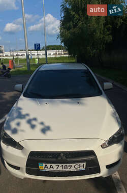 Седан Mitsubishi Lancer 2011 в 