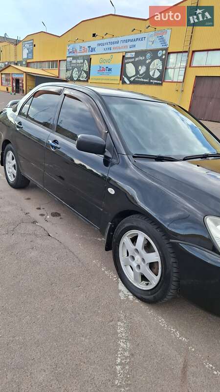Седан Mitsubishi Lancer 2004 в 