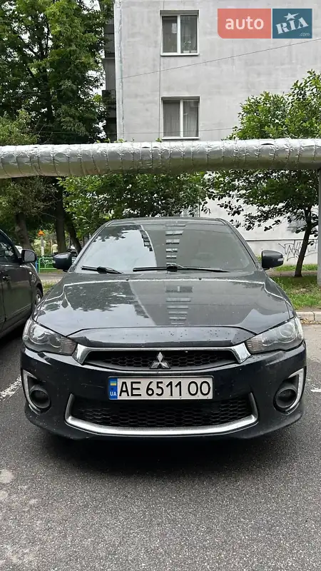 Mitsubishi Lancer 2017