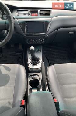 Седан Mitsubishi Lancer 2009 в 