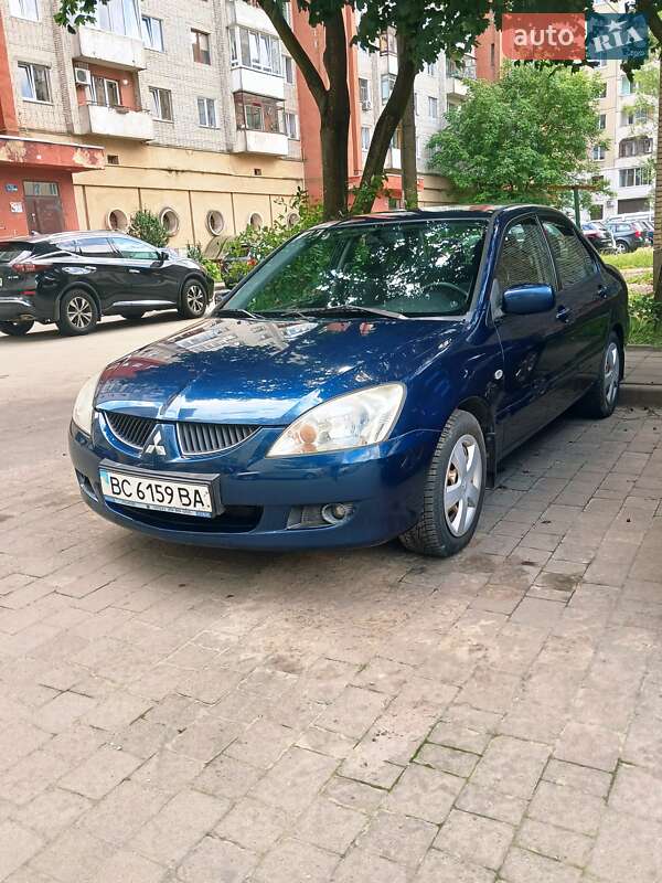 Седан Mitsubishi Lancer 2004 в 