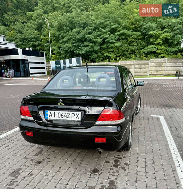 Седан Mitsubishi Lancer 2007 в Киеве