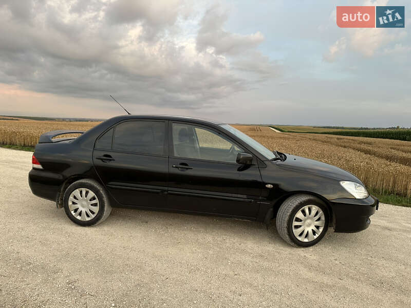 Седан Mitsubishi Lancer 2008 в Вишневце