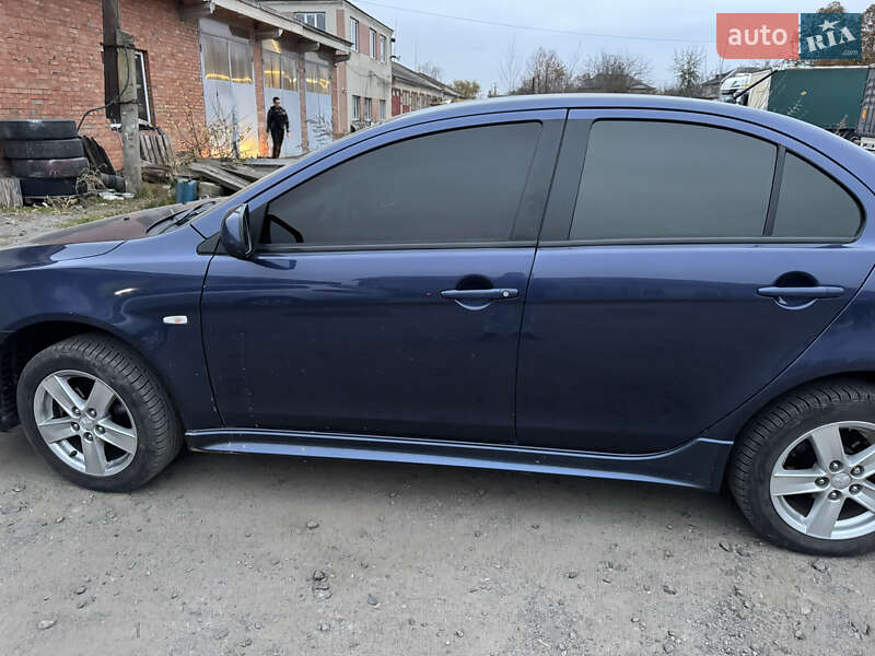 Седан Mitsubishi Lancer 2007 в Гайсине