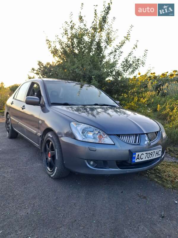 Mitsubishi Lancer 2004