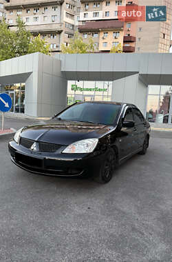 Седан Mitsubishi Lancer 2005 в Днепре
