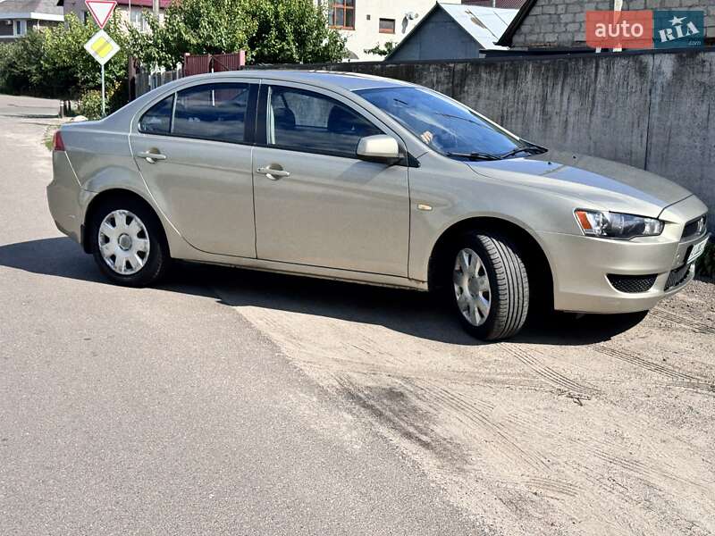 Седан Mitsubishi Lancer 2008 в Броварах