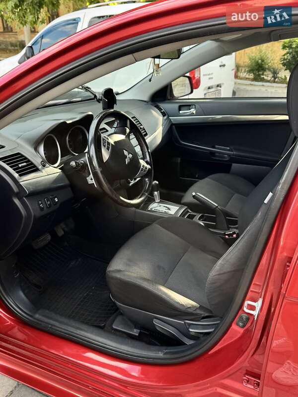 Хэтчбек Mitsubishi Lancer 2008 в Белгороде-Днестровском