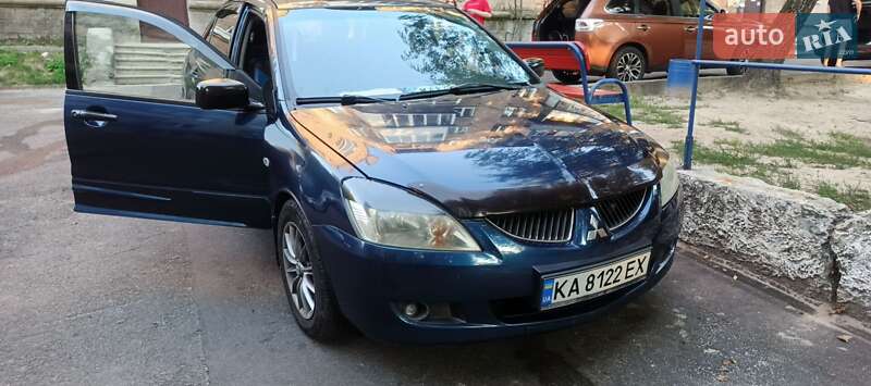 Mitsubishi Lancer 2003