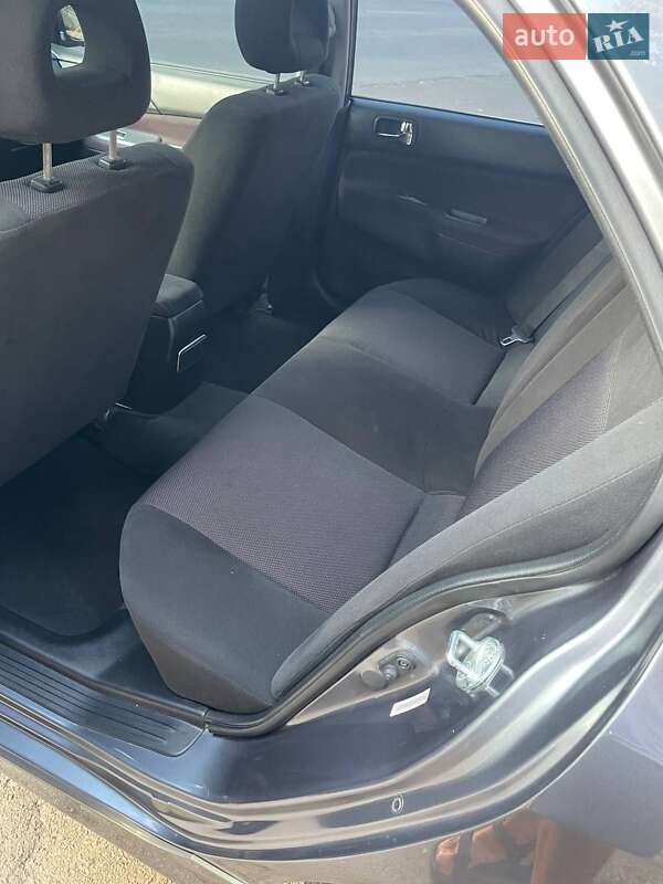 Седан Mitsubishi Lancer 2007 в Николаеве