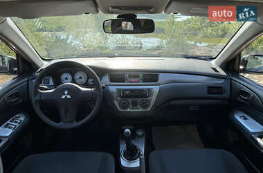 Седан Mitsubishi Lancer 2009 в 