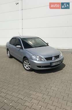 Седан Mitsubishi Lancer 2005 в Києві