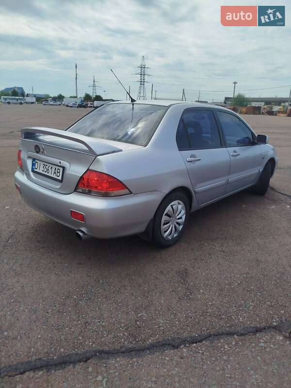 Mitsubishi Lancer 2005