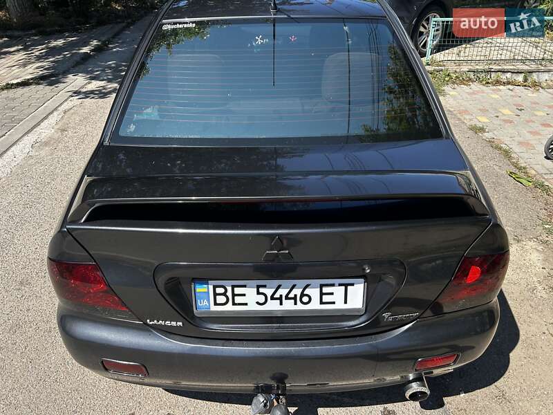 Седан Mitsubishi Lancer 2003 в Николаеве