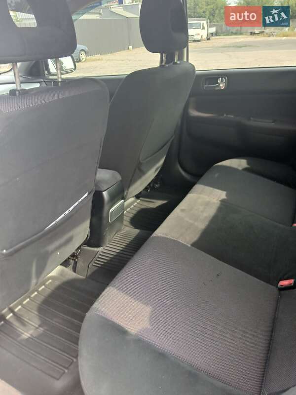 Седан Mitsubishi Lancer 2006 в Запорожье