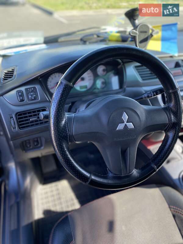 Седан Mitsubishi Lancer 2007 в Киеве