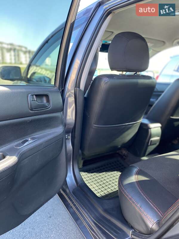 Седан Mitsubishi Lancer 2007 в Киеве