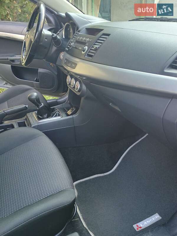 Седан Mitsubishi Lancer 2008 в Ивано-Франковске