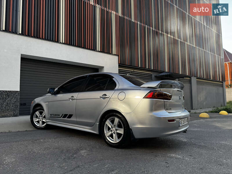 Седан Mitsubishi Lancer 2007 в Днепре