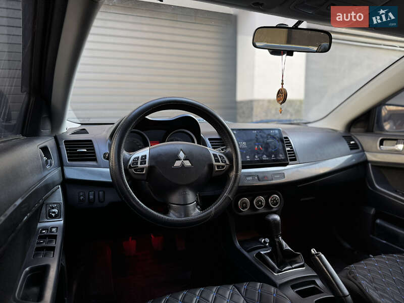 Седан Mitsubishi Lancer 2007 в Днепре
