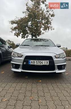 Седан Mitsubishi Lancer 2012 в Чернигове