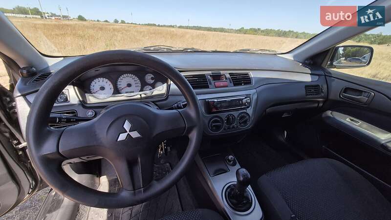 Седан Mitsubishi Lancer 2007 в Запорожье