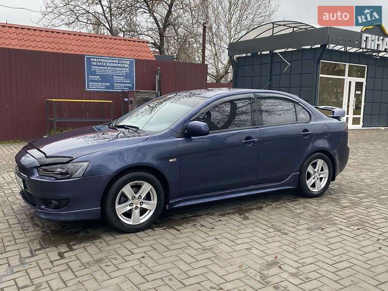 Седан Mitsubishi Lancer 2007 в Николаеве