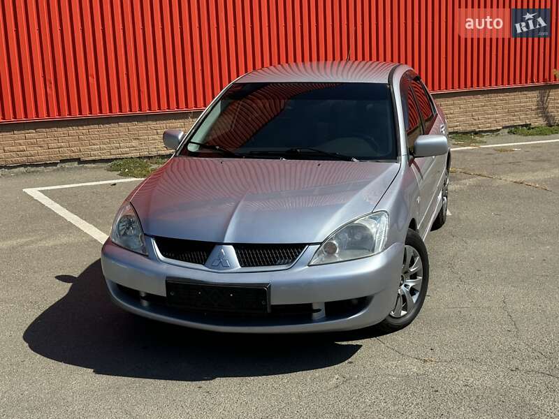 Седан Mitsubishi Lancer 2006 в Одессе