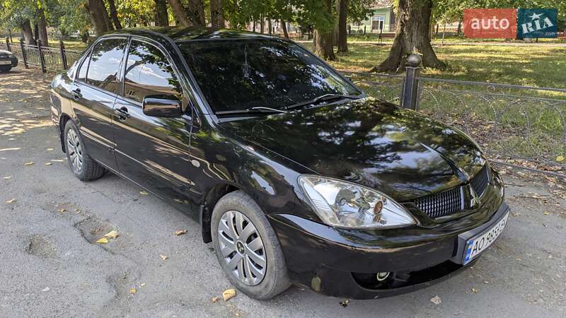 Седан Mitsubishi Lancer 2007 в Великом Березном