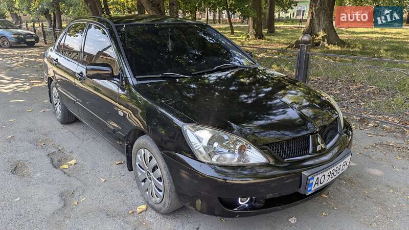 Седан Mitsubishi Lancer 2007 в Великом Березном