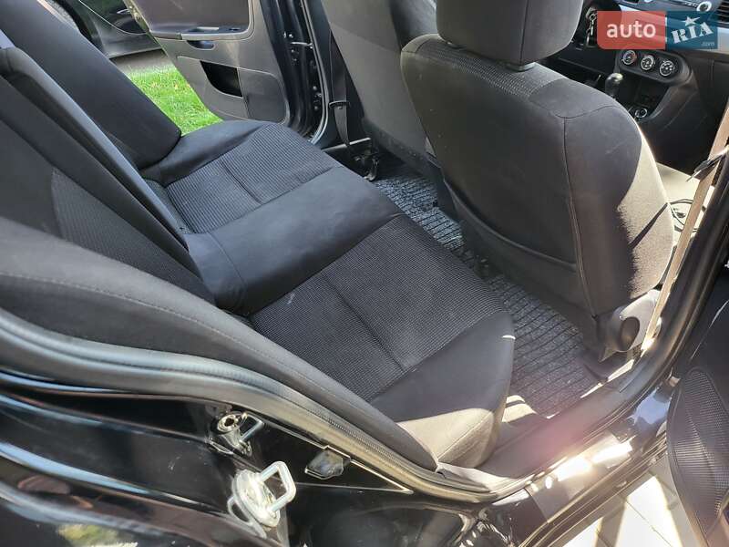 Седан Mitsubishi Lancer 2011 в Могилев-Подольске