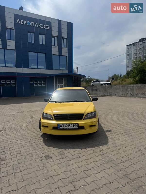 Седан Mitsubishi Lancer 2002 в Ивано-Франковске фото 4 Седан Mitsubishi Lancer 2002 в Ивано-Франковске