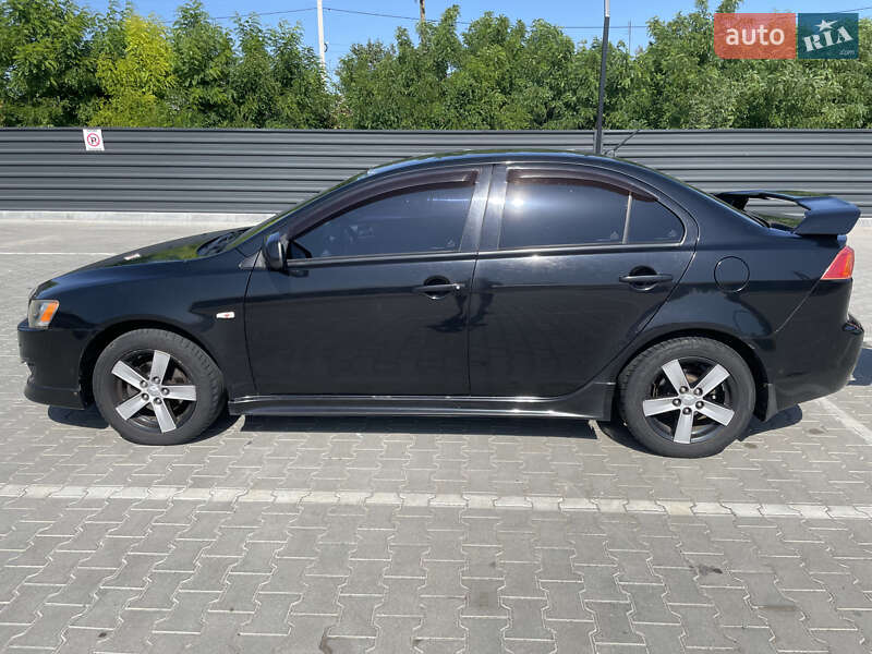 Седан Mitsubishi Lancer 2008 в Киеве