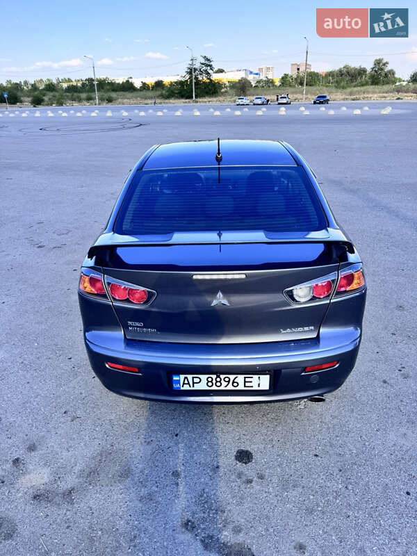 Седан Mitsubishi Lancer 2009 в Запорожье
