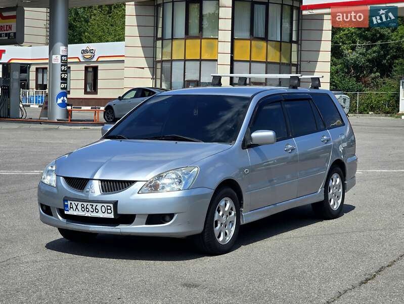 Mitsubishi Lancer 2003