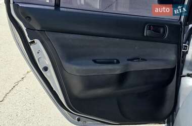 Универсал Mitsubishi Lancer 2003 в 