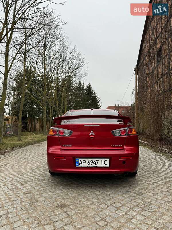 Седан Mitsubishi Lancer 2017 в Львове