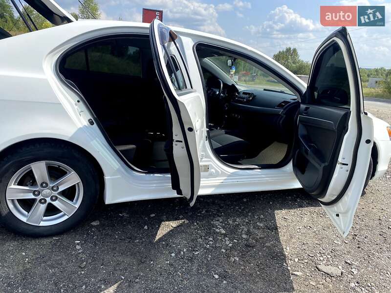 Хэтчбек Mitsubishi Lancer 2008 в Иванкове фото 15 Хэтчбек Mitsubishi Lancer 2008 в Иванкове