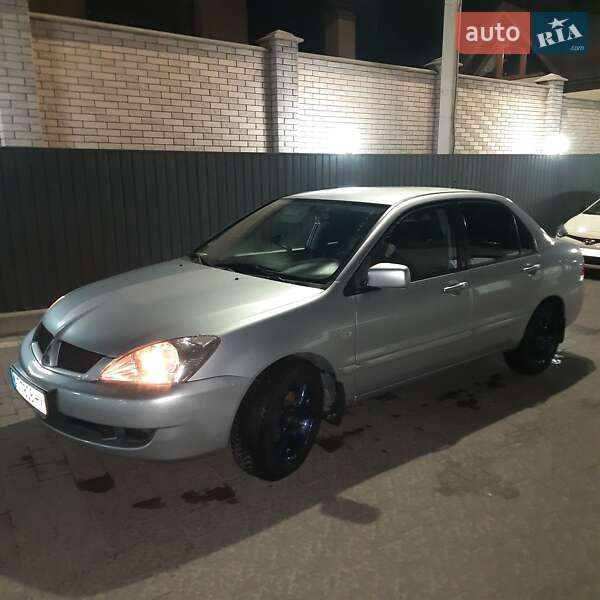 Седан Mitsubishi Lancer 2005 в Ивано-Франковске